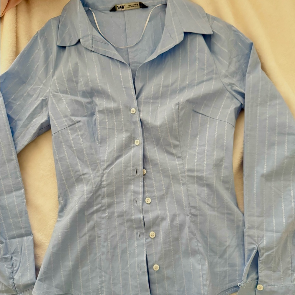 Women's Light Blue Button-Up Shirt